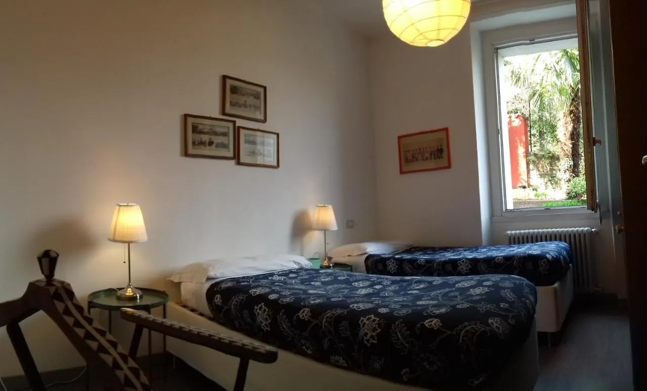 Bed & Breakfast B&B Casa Cantoniera Como